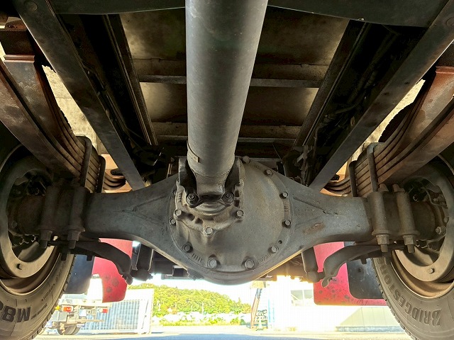 パネルバンセミワイドベッドレス日本フルハーフラッシング|中古トラックの販売・買取・査定のアイナビ