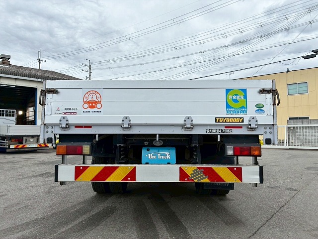 アルミブロックTOYOBODY175馬力5速MT4t8t中型|中古トラックの販売・買取・査定のアイナビ