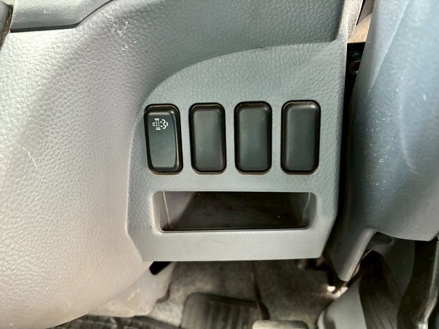 アルミブロックTOYOBODY175馬力5速MT4t8t中型|中古トラックの販売・買取・査定のアイナビ