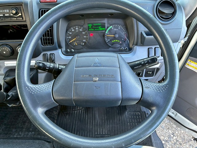 アルミブロックTOYOBODY175馬力5速MT4t8t中型|中古トラックの販売・買取・査定のアイナビ