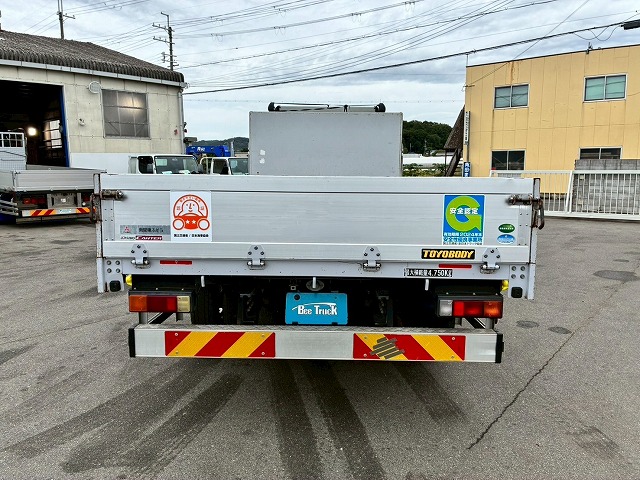 アルミブロックTOYOBODY175馬力5速MT4t8t中型|中古トラックの販売・買取・査定のアイナビ