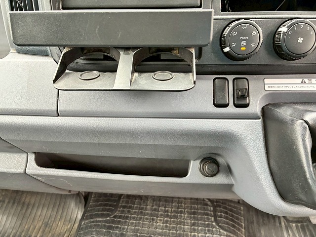 アルミブロックTOYOBODY175馬力5速MT4t8t中型|中古トラックの販売・買取・査定のアイナビ