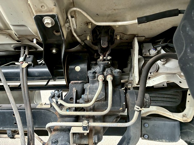 アルミブロックTOYOBODY175馬力5速MT4t8t中型|中古トラックの販売・買取・査定のアイナビ