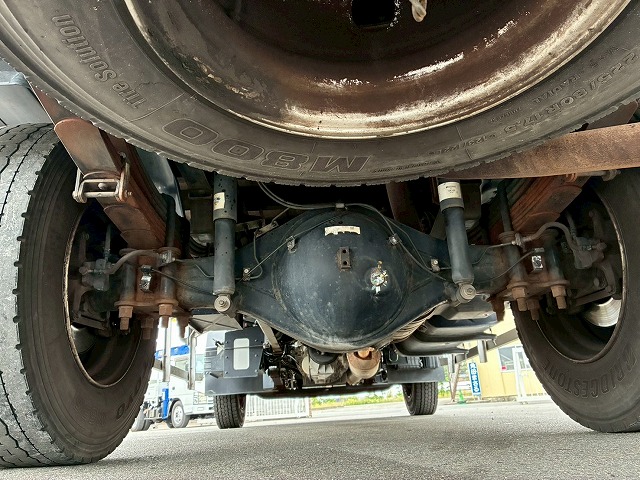 アルミブロックTOYOBODY175馬力5速MT4t8t中型|中古トラックの販売・買取・査定のアイナビ