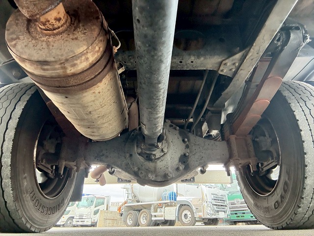 アルミブロックTOYOBODY175馬力5速MT4t8t中型|中古トラックの販売・買取・査定のアイナビ