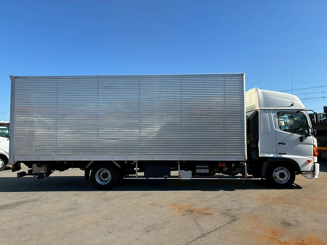 ハイルーフフルキャブ日本トレクス240馬力6速MT4t8t|中古トラックの販売・買取・査定のアイナビ