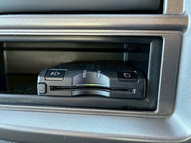 ハイルーフフルキャブ日本トレクス240馬力6速MT4t8t|中古トラックの販売・買取・査定のアイナビ