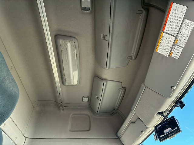 ハイルーフフルキャブ日本トレクス240馬力6速MT4t8t|中古トラックの販売・買取・査定のアイナビ