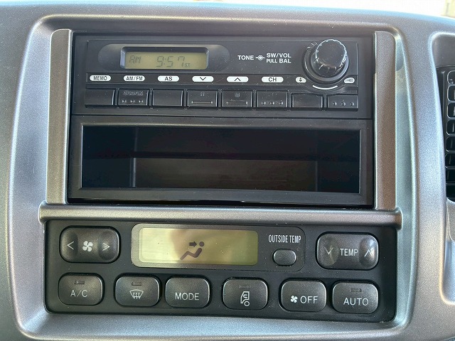 ハイルーフフルキャブ日本トレクス240馬力6速MT4t8t|中古トラックの販売・買取・査定のアイナビ