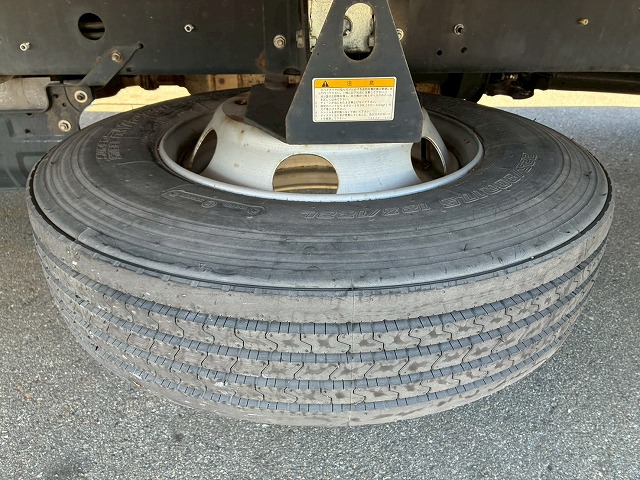 ハイルーフフルキャブ日本トレクス240馬力6速MT4t8t|中古トラックの販売・買取・査定のアイナビ