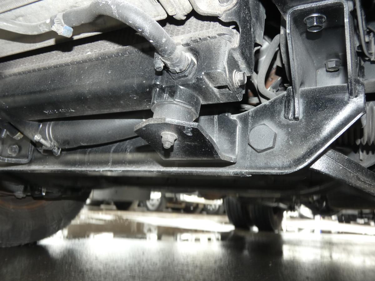 2トン 平ボディ 電動ミラー|中古トラックの販売・買取・査定のアイナビ