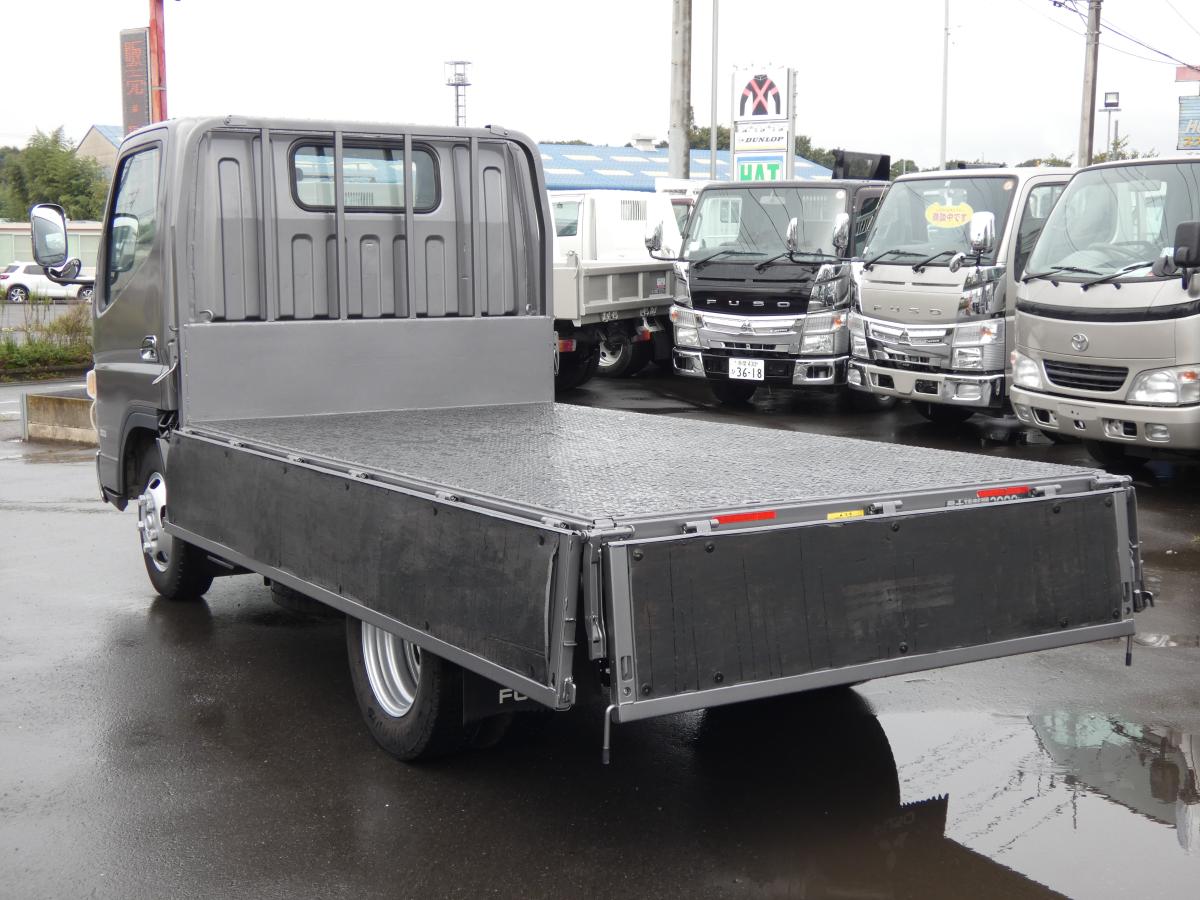 2トン 平ボディ 電動ミラー|中古トラックの販売・買取・査定のアイナビ