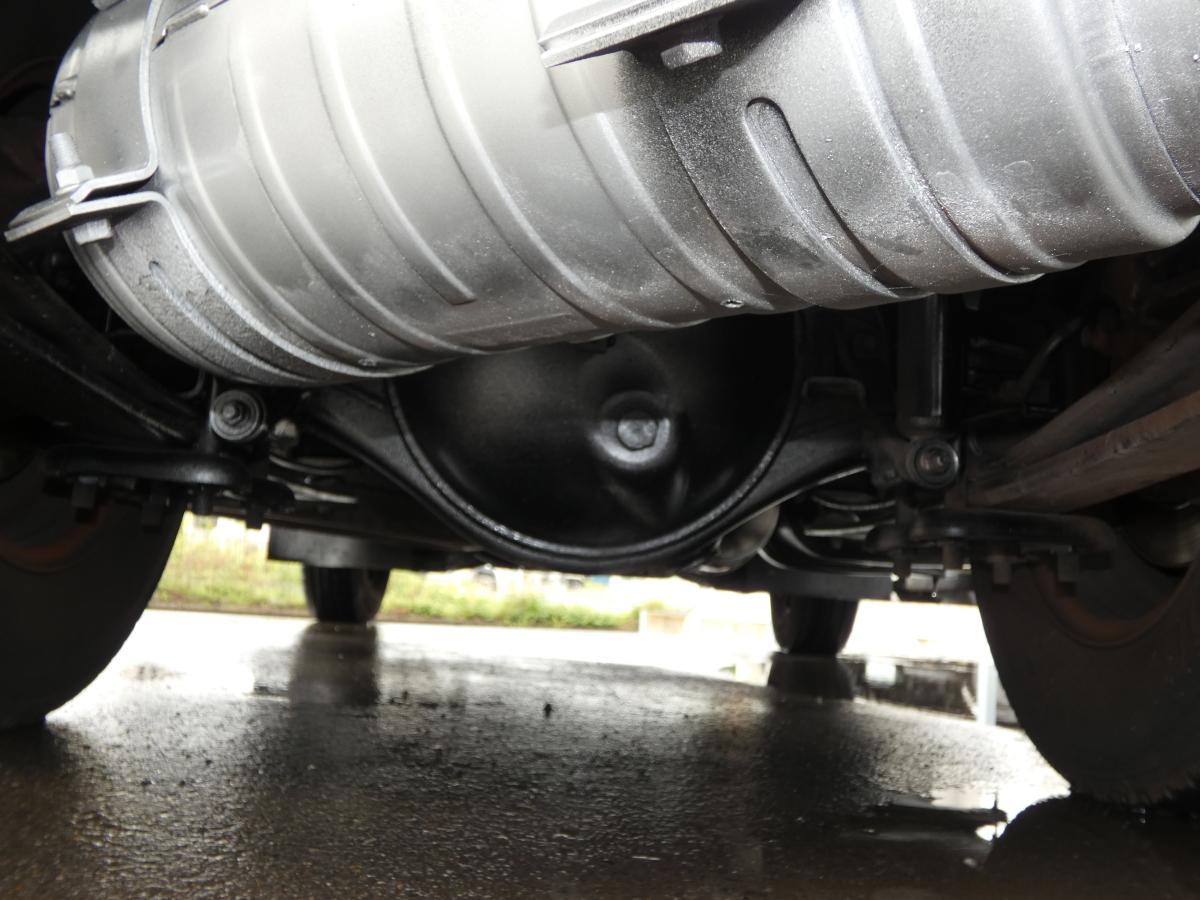 2トン 平ボディ 電動ミラー|中古トラックの販売・買取・査定のアイナビ