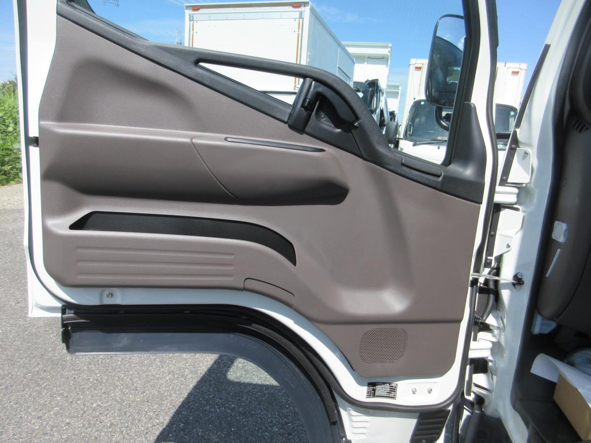 土砂ダンプ オートマチック 積載2トン 強化3方開 !!|中古トラックの販売・買取・査定のアイナビ