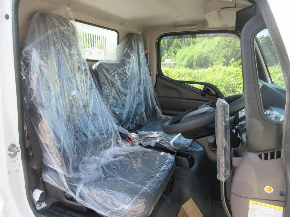 土砂ダンプ オートマチック 積載2トン 強化3方開 !!|中古トラックの販売・買取・査定のアイナビ