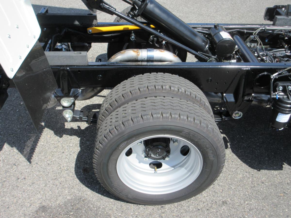 土砂ダンプ オートマチック 積載2トン 強化3方開 !!|中古トラックの販売・買取・査定のアイナビ