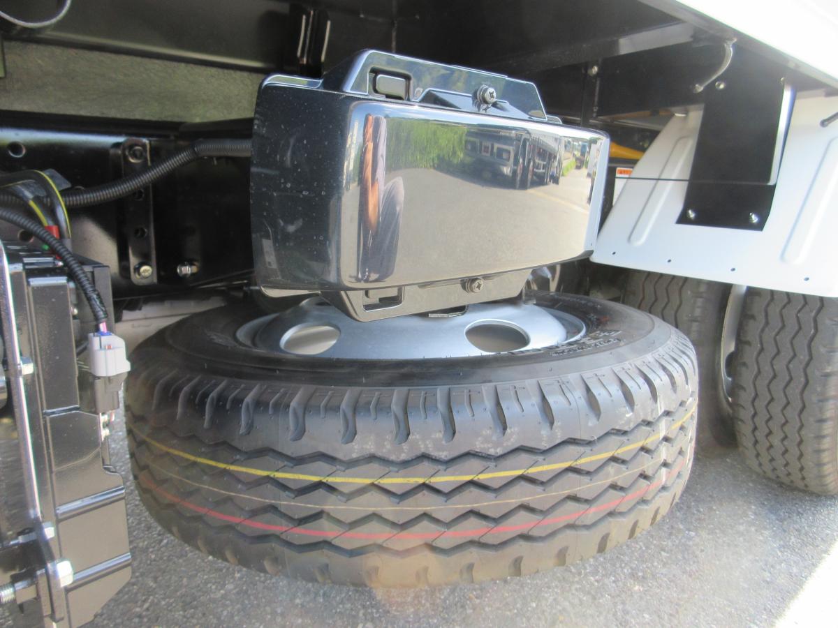 土砂ダンプ オートマチック 積載2トン 強化3方開 !!|中古トラックの販売・買取・査定のアイナビ