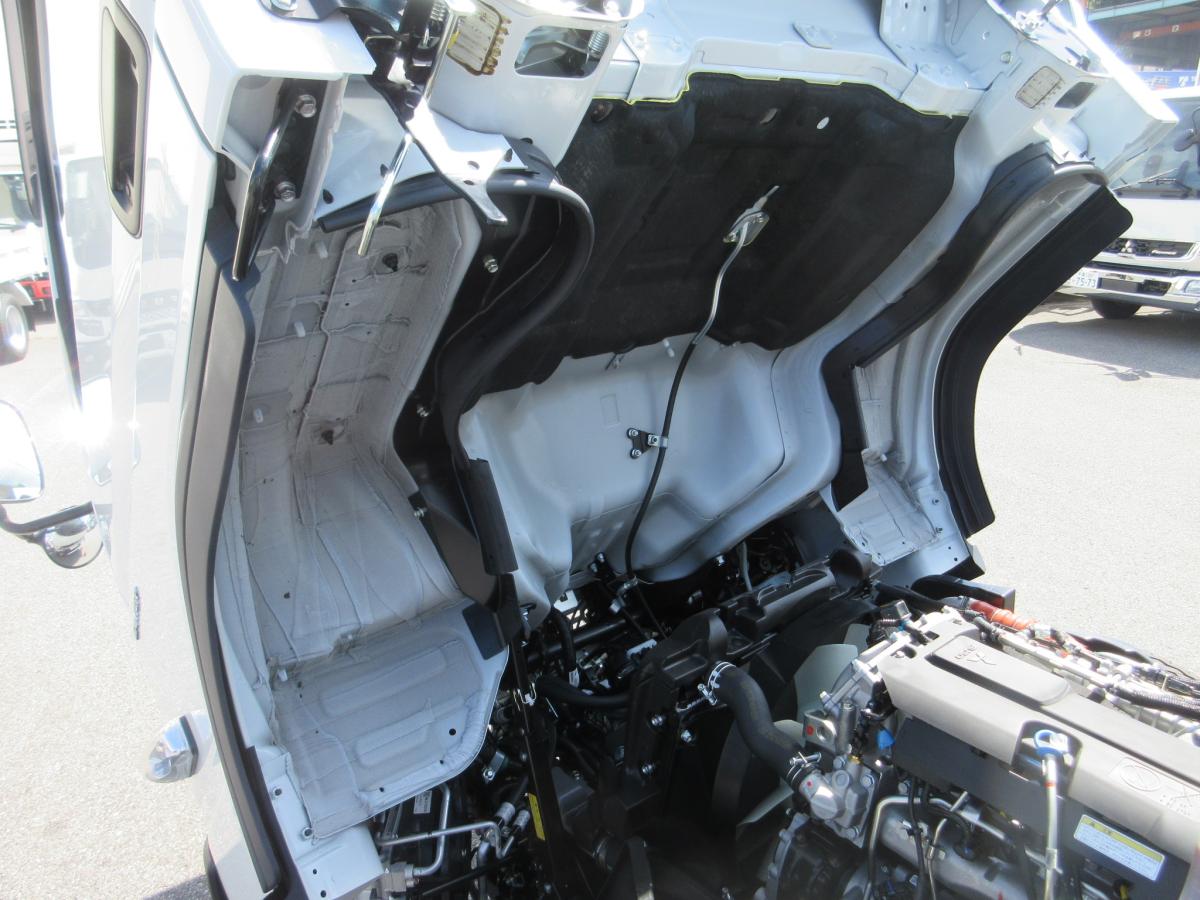 土砂ダンプ オートマチック 積載2トン 強化3方開 !!|中古トラックの販売・買取・査定のアイナビ