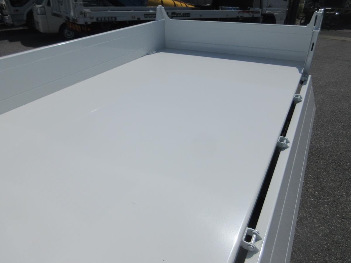 土砂ダンプ オートマチック 積載2トン 強化3方開 !!|中古トラックの販売・買取・査定のアイナビ