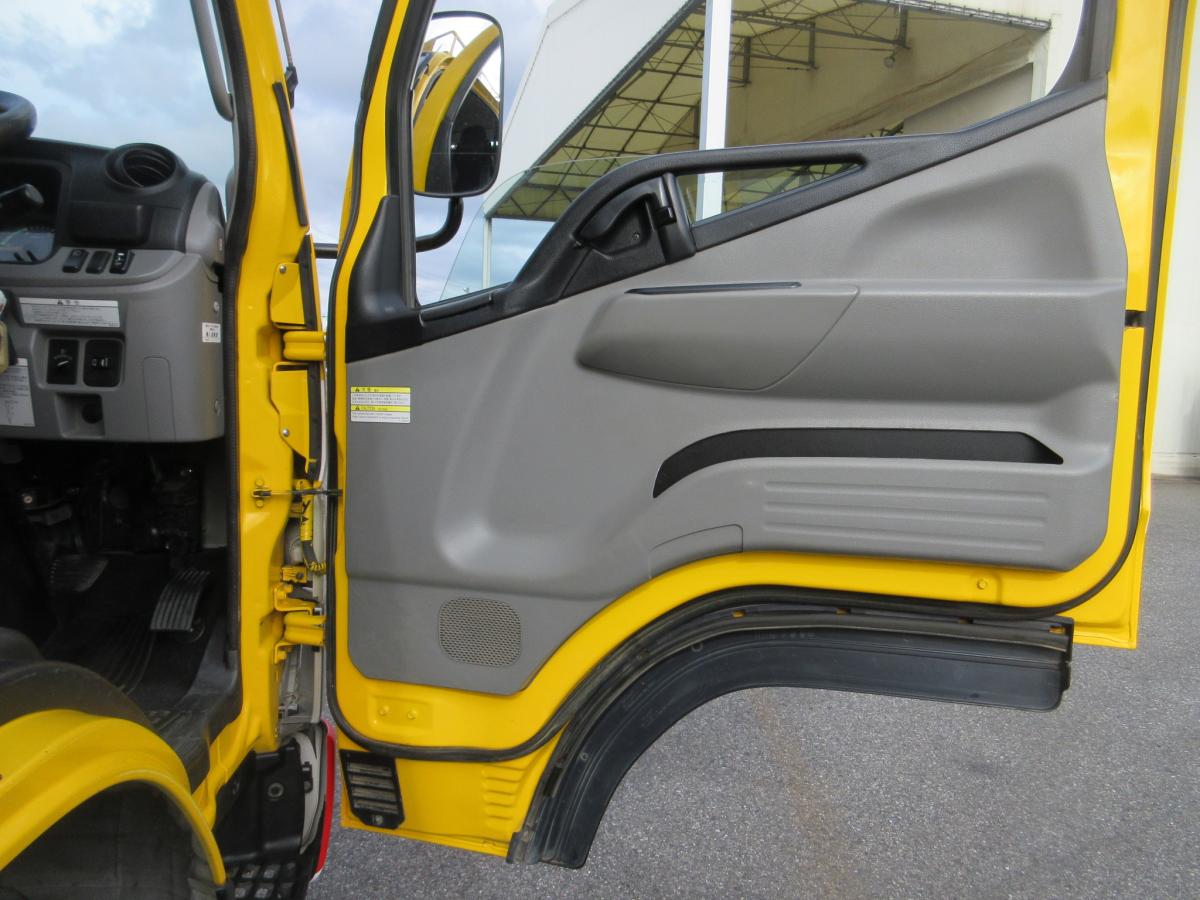 Wキャブ すいちょくゲート 6人乗り 積載2トン !!|中古トラックの販売・買取・査定のアイナビ