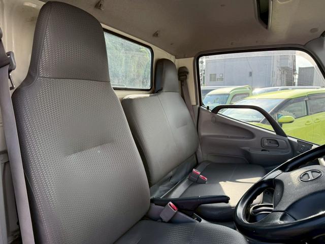 日野デュトロクレーン|中古トラックの販売・買取・査定のアイナビ