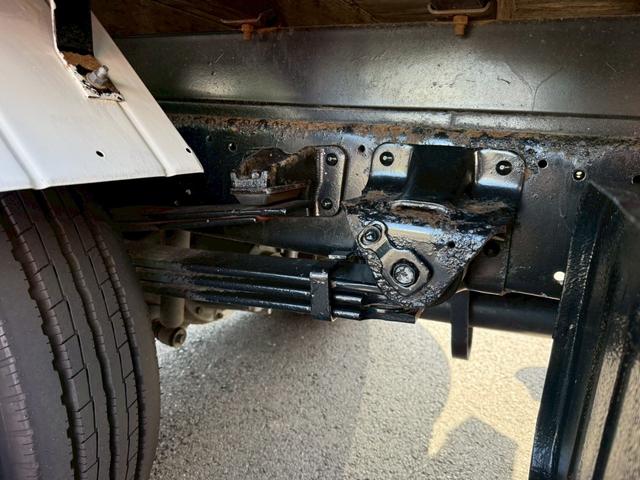 日野デュトロクレーン|中古トラックの販売・買取・査定のアイナビ