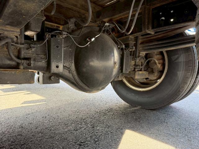 日野デュトロクレーン|中古トラックの販売・買取・査定のアイナビ