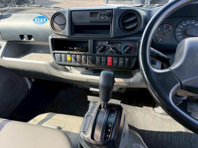 日野デュトロクレーン|中古トラックの販売・買取・査定のアイナビ