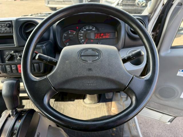 日野デュトロクレーン|中古トラックの販売・買取・査定のアイナビ