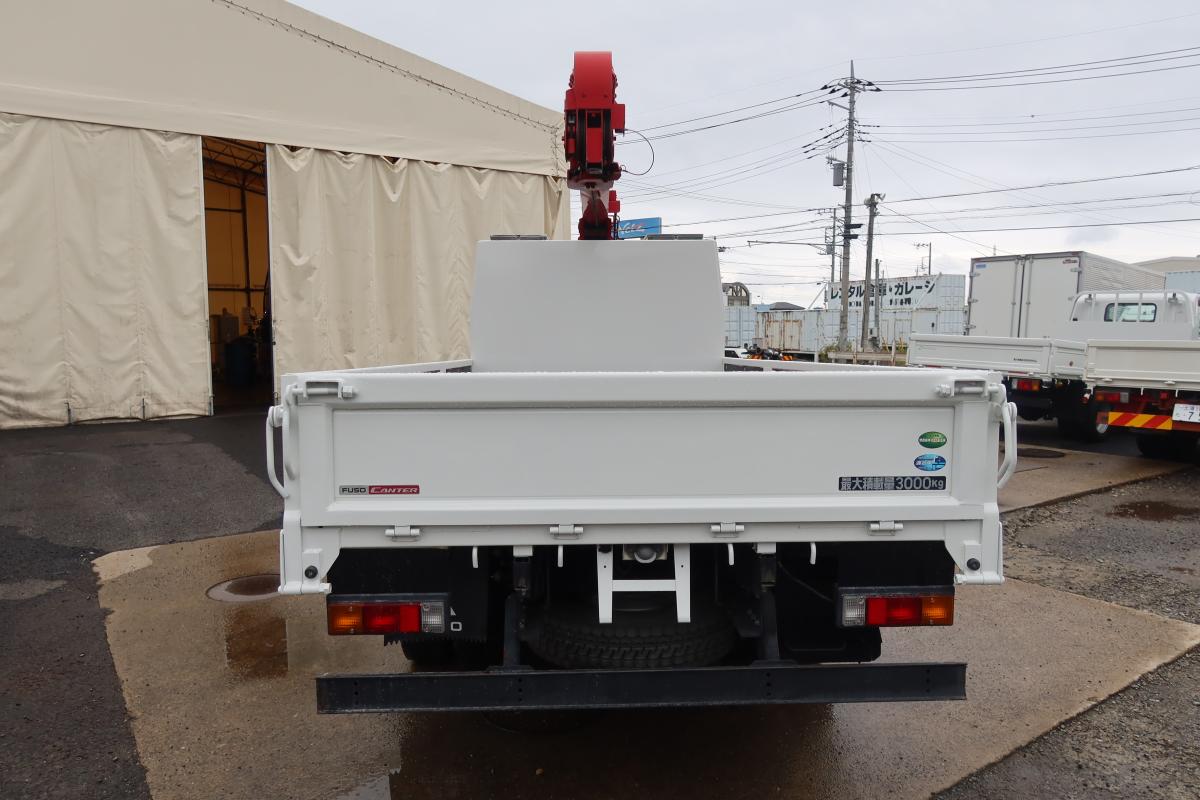 標準ロング 4段クレーンラジコン付き 積載3000kg 2.9t吊り|中古トラックの販売・買取・査定のアイナビ