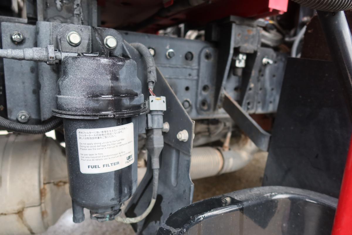 標準ロング 4段クレーンラジコン付き 積載3000kg 2.9t吊り|中古トラックの販売・買取・査定のアイナビ