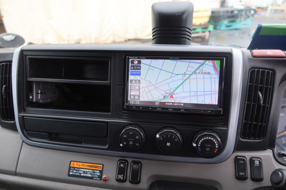 標準ロング 4段クレーンラジコン付き 積載3000kg 2.9t吊り|中古トラックの販売・買取・査定のアイナビ