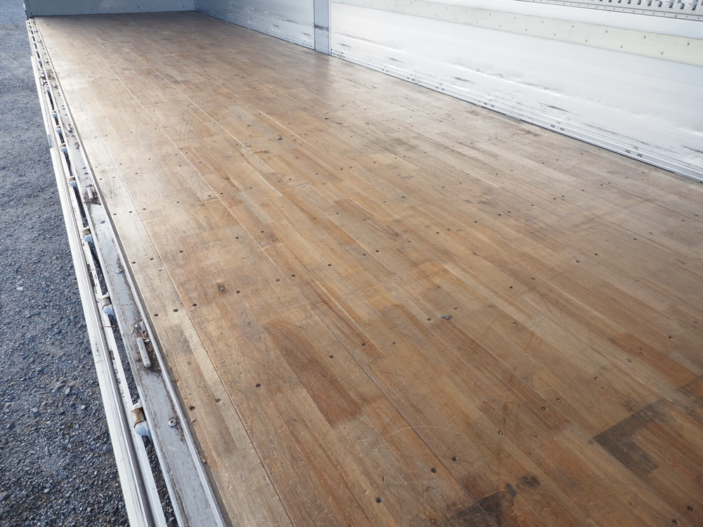 いすゞ ウイング車 ギガ|中古トラックの販売・買取・査定のアイナビ