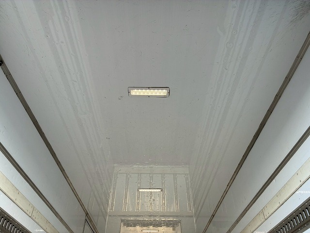 フルキャブ6000東プレR404Aキーストンフロアスタンバイ装置|中古トラックの販売・買取・査定のアイナビ