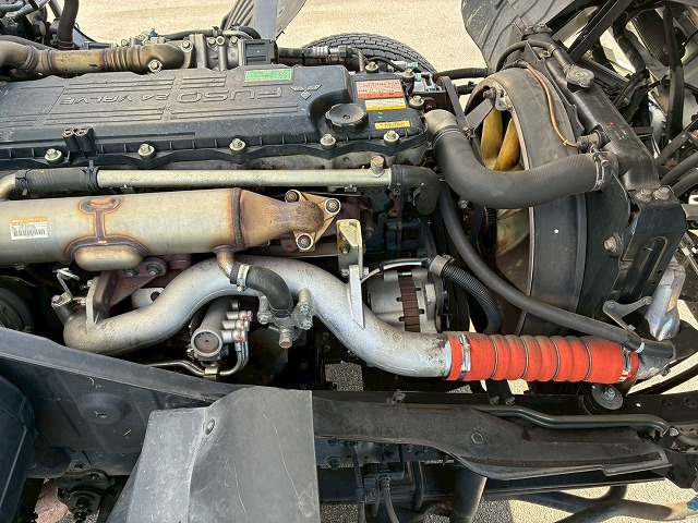 フルキャブ6000東プレR404Aキーストンフロアスタンバイ装置|中古トラックの販売・買取・査定のアイナビ