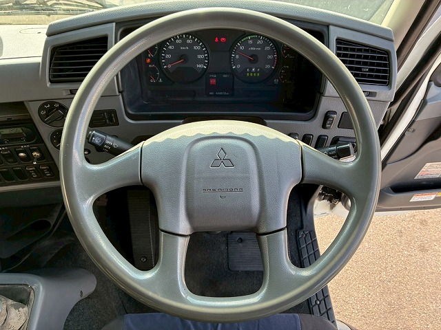 フルキャブ6000東プレR404Aキーストンフロアスタンバイ装置|中古トラックの販売・買取・査定のアイナビ