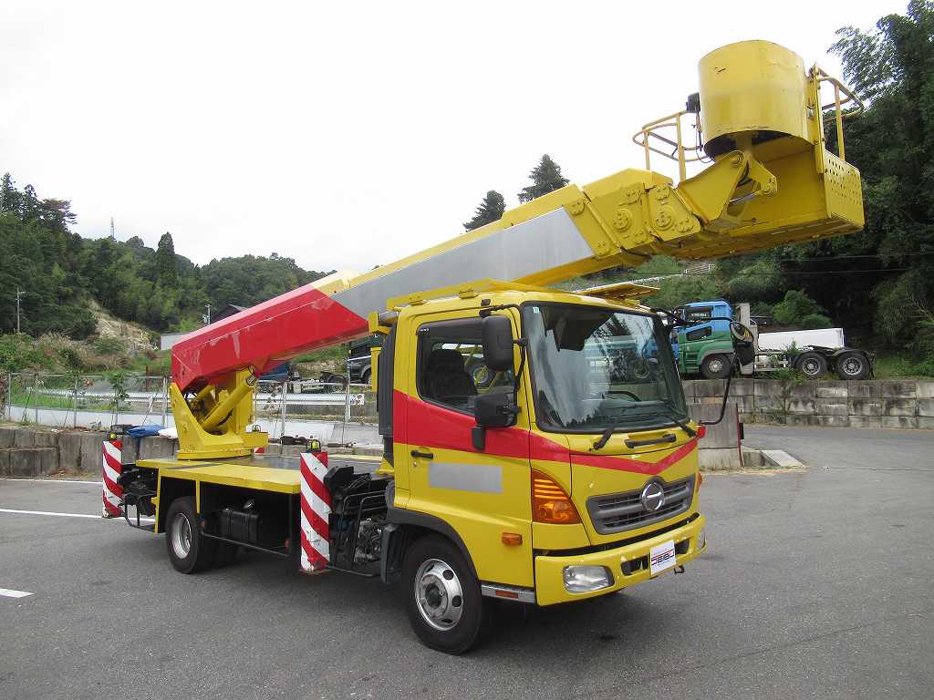 27m タダノ 高所作業車 積載荷重200㎏ 4186時間使用|中古トラックの販売・買取・査定のアイナビ