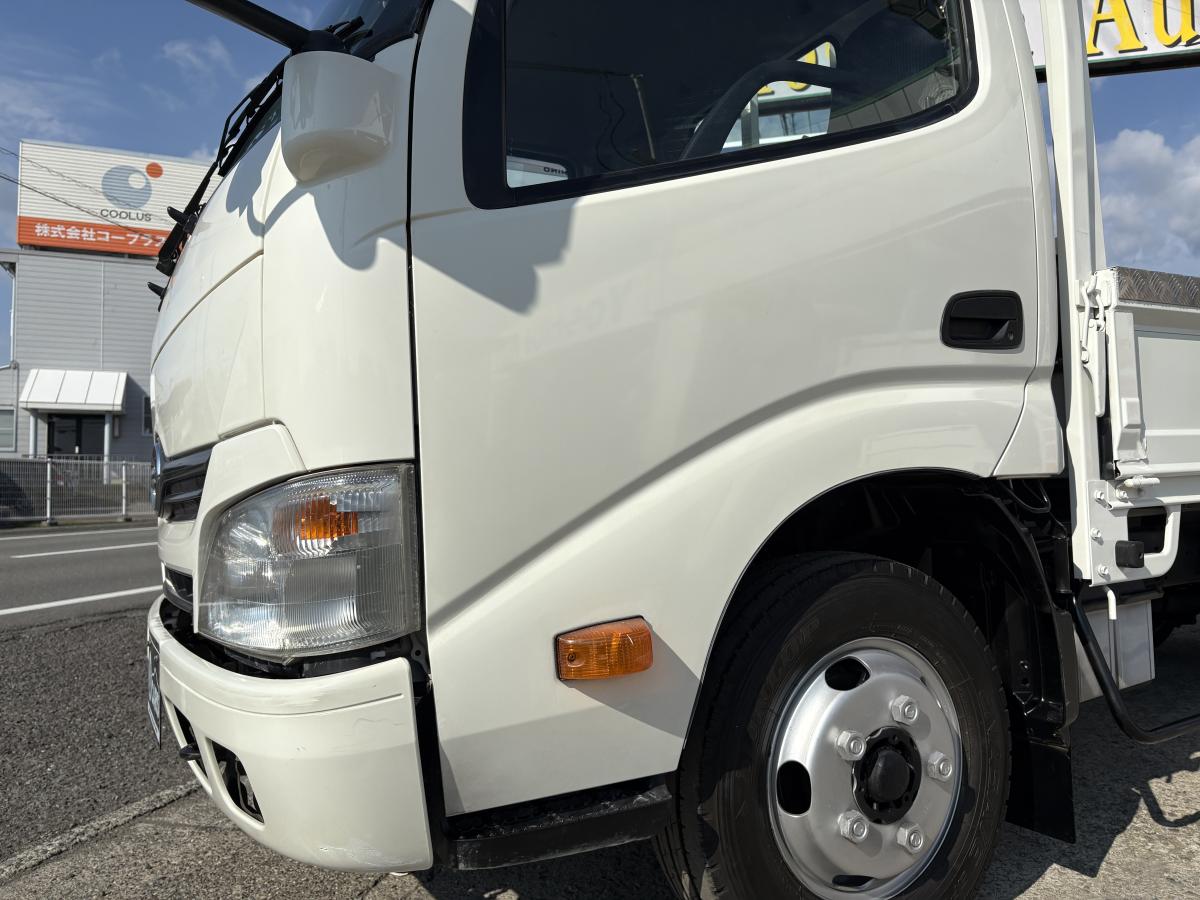 H27デュトロ セミロング 2t|中古トラックの販売・買取・査定のアイナビ