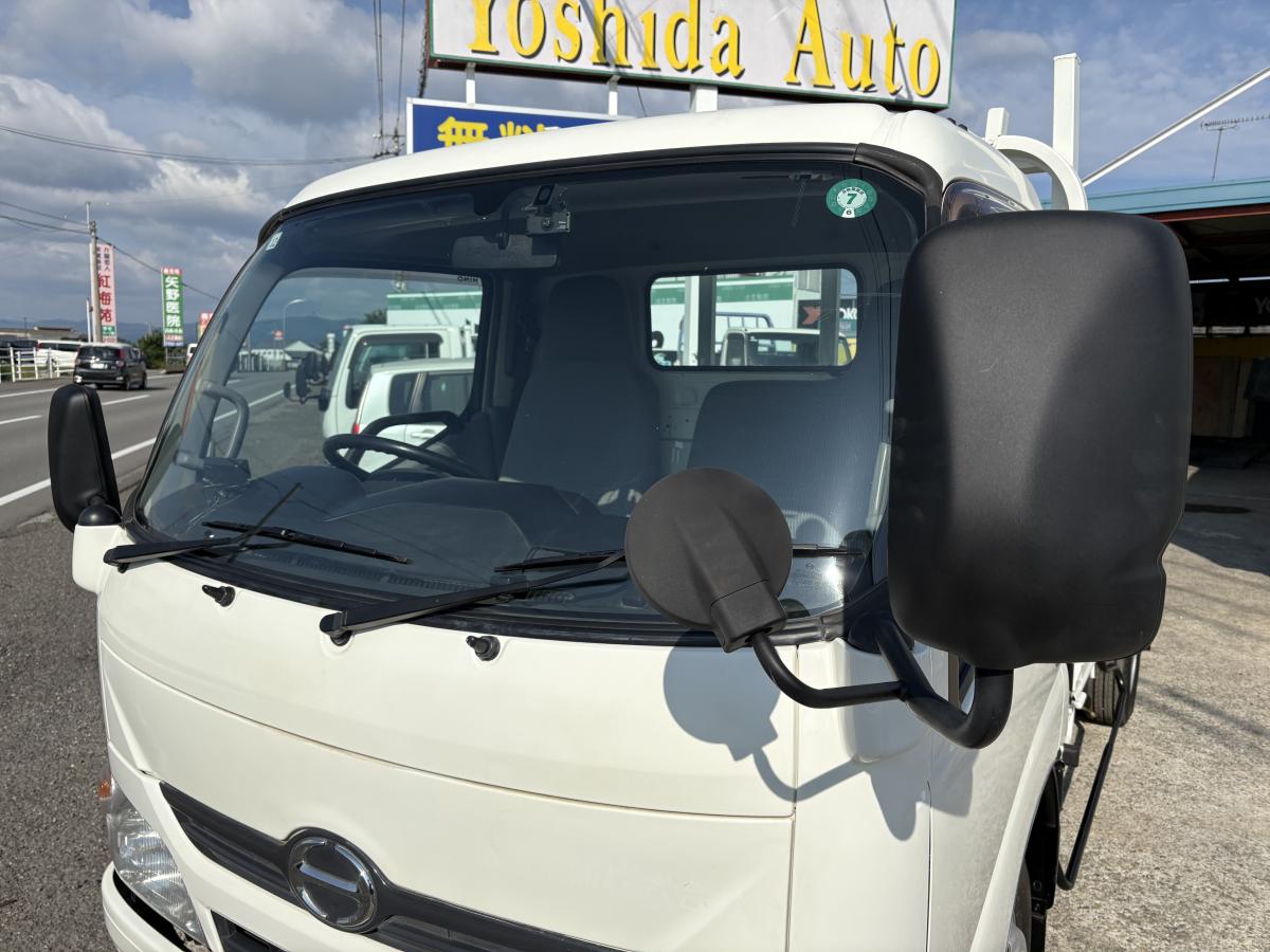 H27デュトロ セミロング 2t|中古トラックの販売・買取・査定のアイナビ