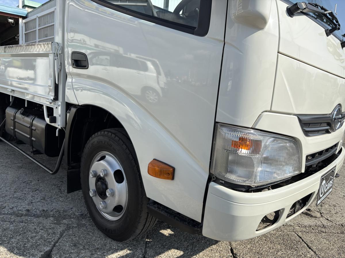 H27デュトロ セミロング 2t|中古トラックの販売・買取・査定のアイナビ