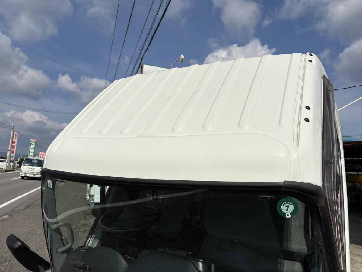 H27デュトロ セミロング 2t|中古トラックの販売・買取・査定のアイナビ