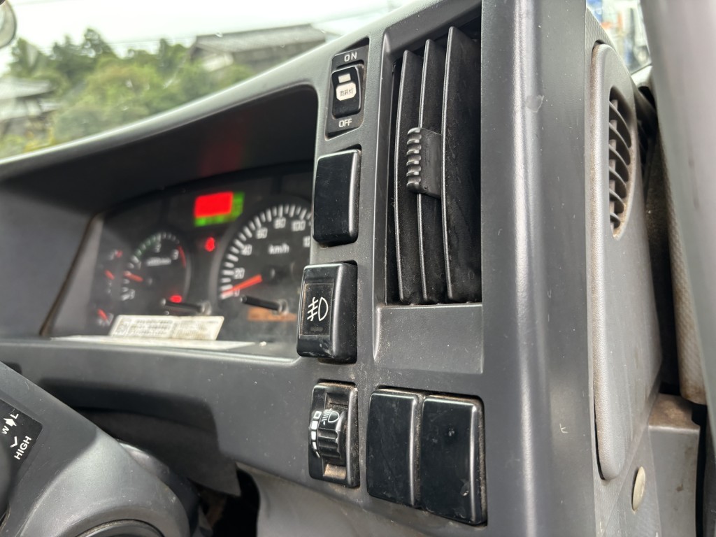 5段ブームWキャブタダノラジコン角足|中古トラックの販売・買取・査定のアイナビ