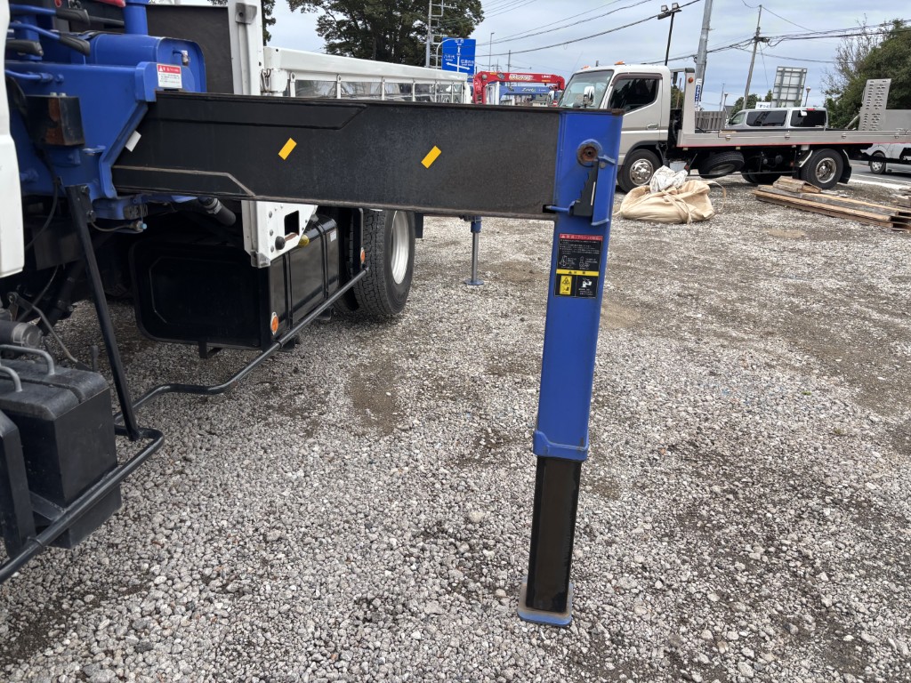 5段ブームWキャブタダノラジコン角足|中古トラックの販売・買取・査定のアイナビ