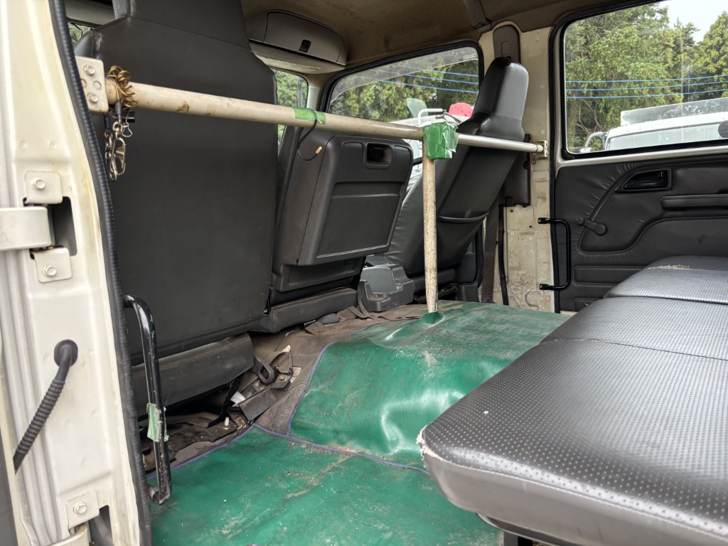 5段ブームWキャブタダノラジコン角足|中古トラックの販売・買取・査定のアイナビ