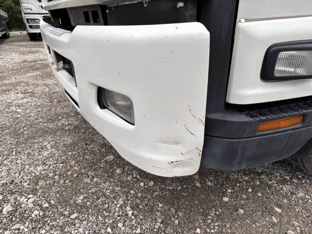 5段ブームWキャブタダノラジコン角足|中古トラックの販売・買取・査定のアイナビ