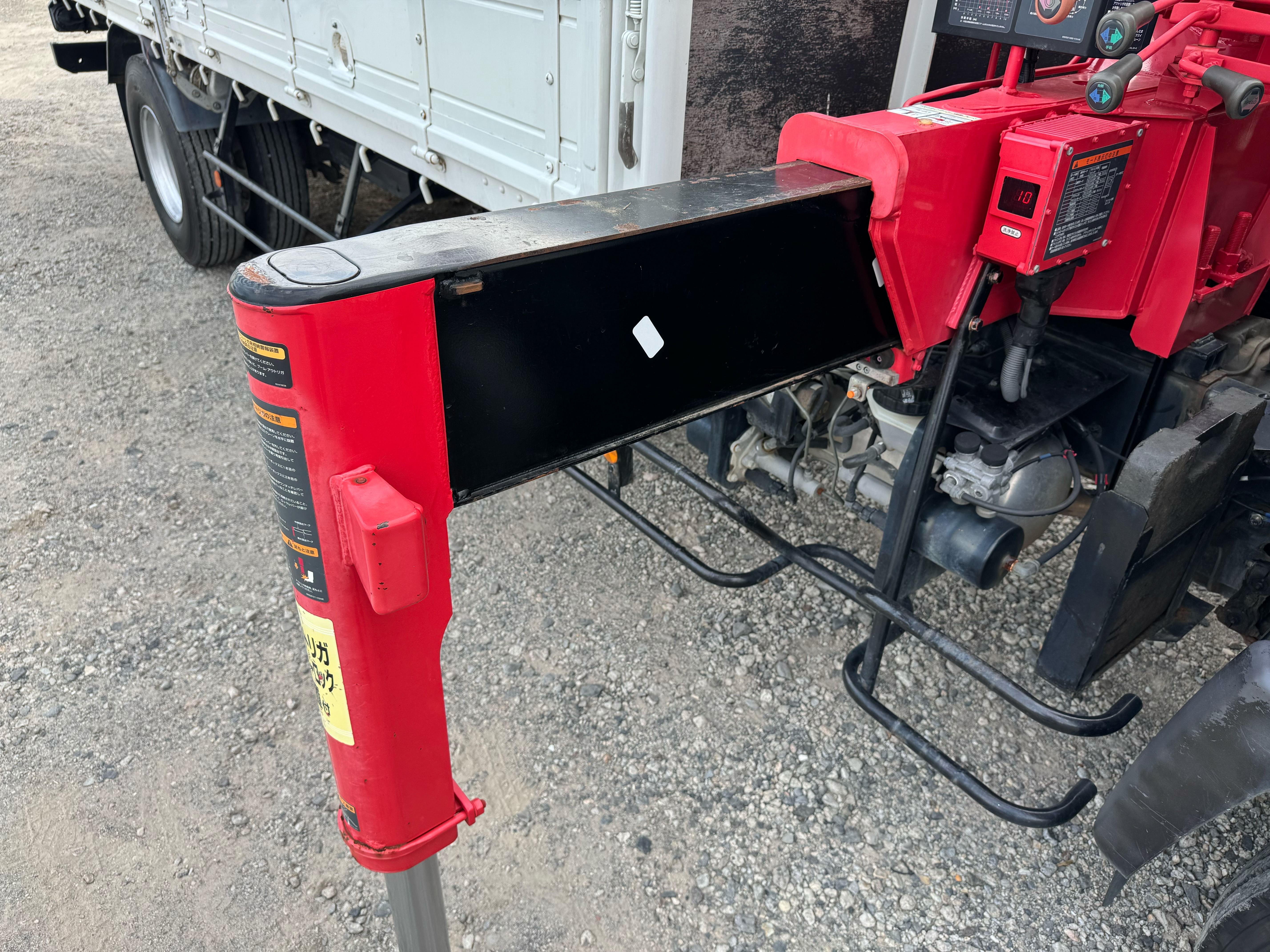 日野　レンジャー　ユニックUCANeco　4段　ラジコン　フックイン　標準　6MT　床木製　3方開|中古トラックの販売・買取・査定のアイナビ