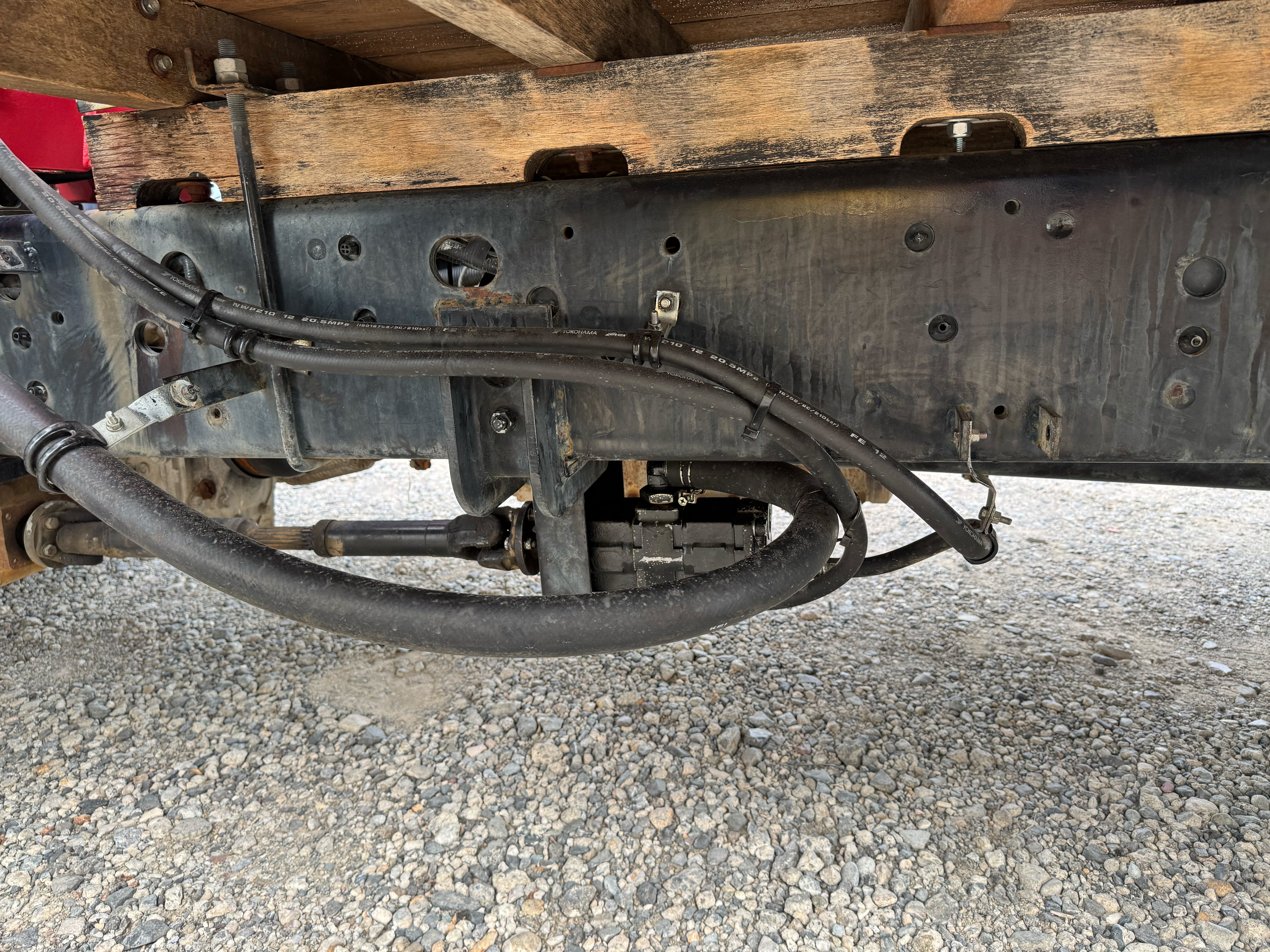 日野　レンジャー　ユニックUCANeco　4段　ラジコン　フックイン　標準　6MT　床木製　3方開|中古トラックの販売・買取・査定のアイナビ