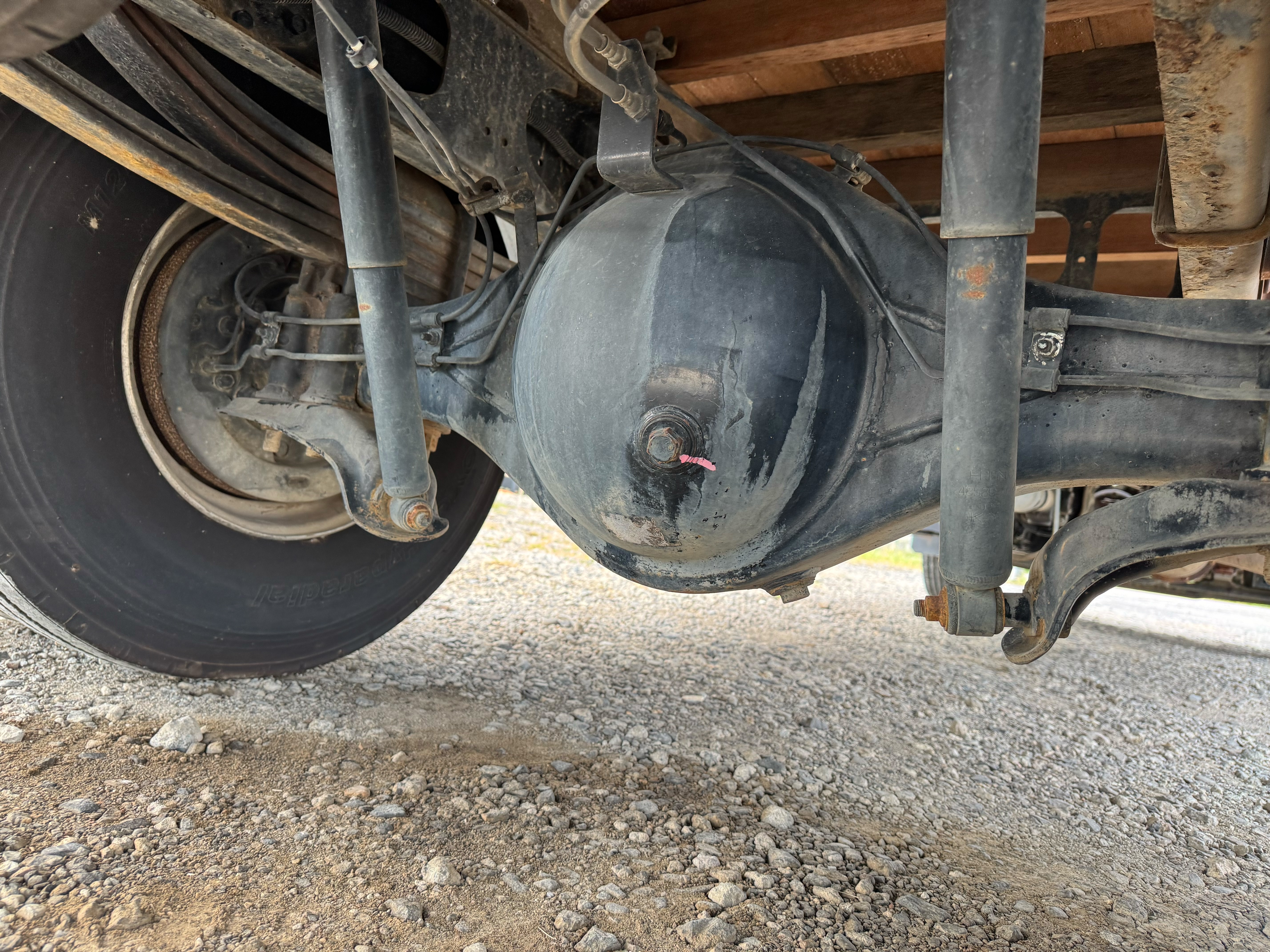 日野　レンジャー　ユニックUCANeco　4段　ラジコン　フックイン　標準　6MT　床木製　3方開|中古トラックの販売・買取・査定のアイナビ