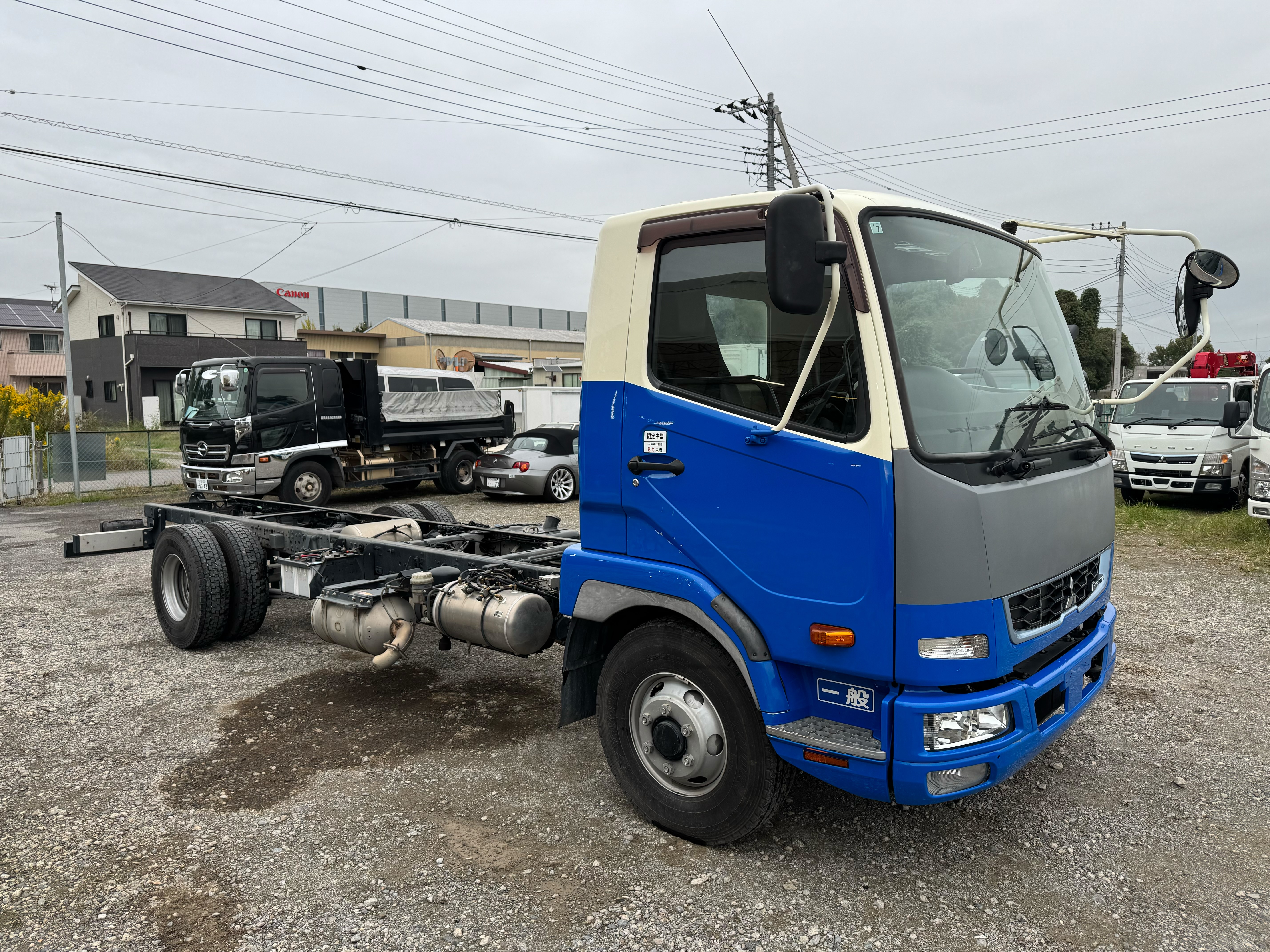 三菱ふそう　ファイター　標準　リアエアサス　ホイールベースH尺(57ベース)　6MT|中古トラックの販売・買取・査定のアイナビ