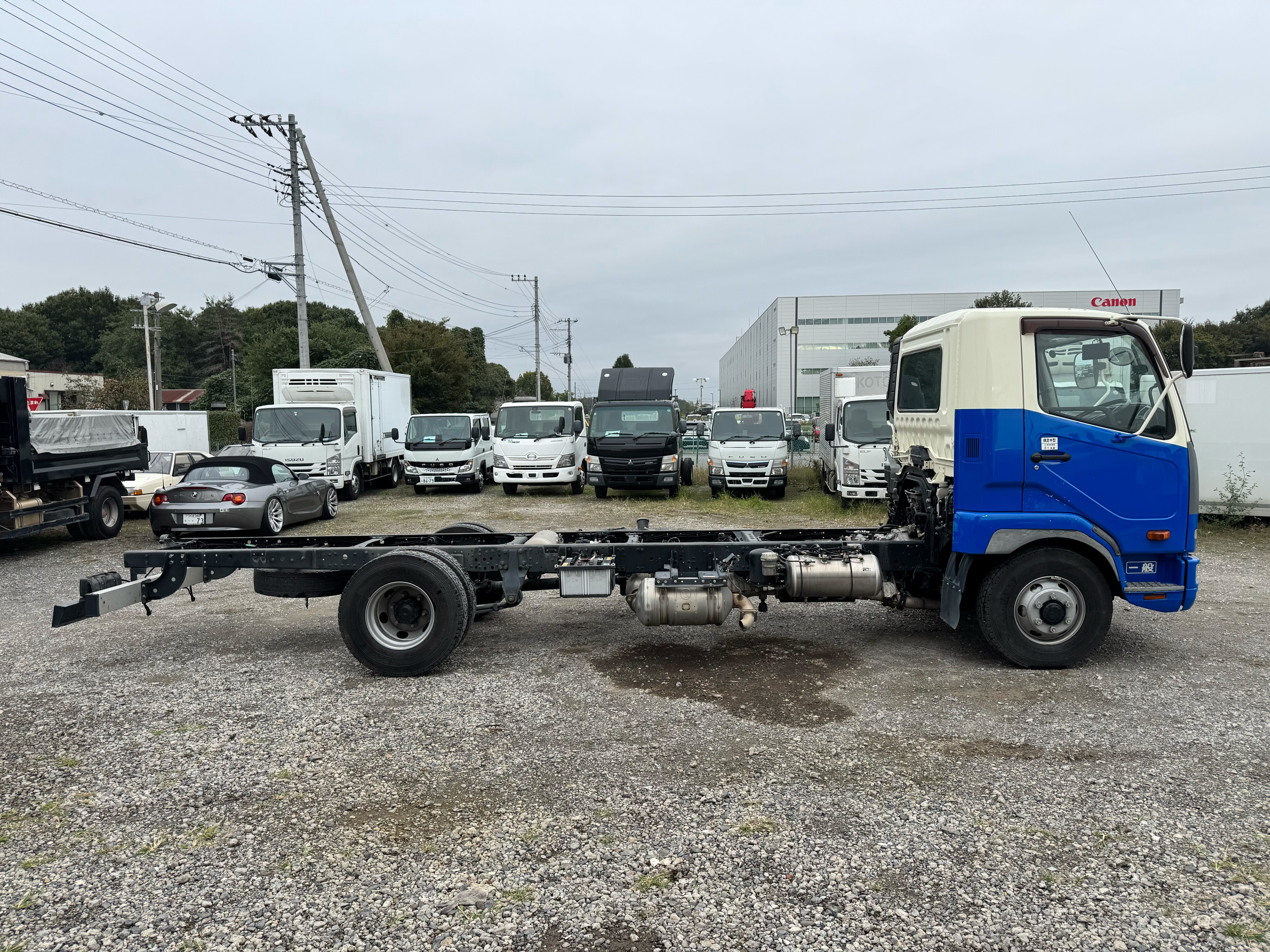 三菱ふそう　ファイター　標準　リアエアサス　ホイールベースH尺(57ベース)　6MT|中古トラックの販売・買取・査定のアイナビ